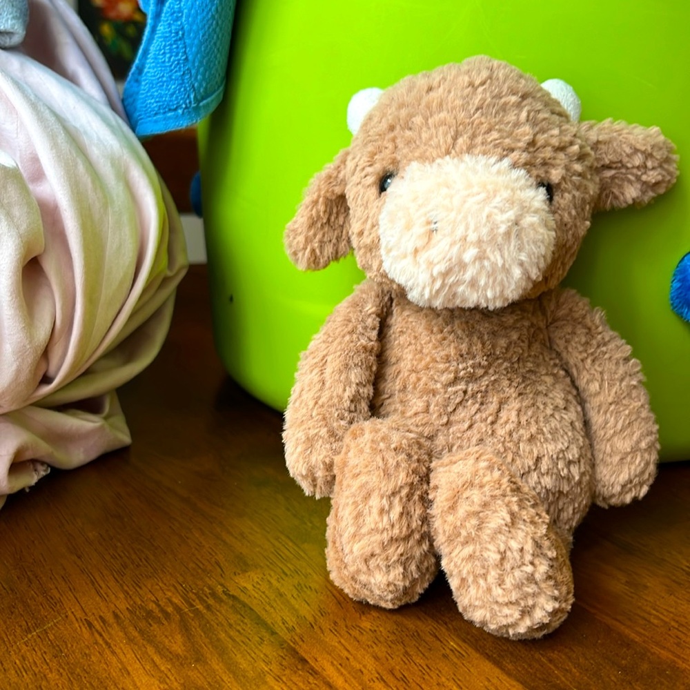 Tumbletuft cow jellycat